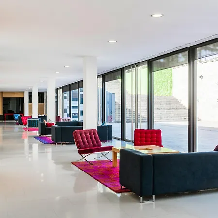 Zentral Ave Hotel 4*