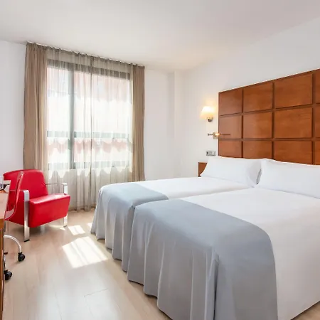 Hotel Zentral Ave 4*