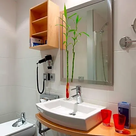 Hotell Zentral Ave Zaragoza