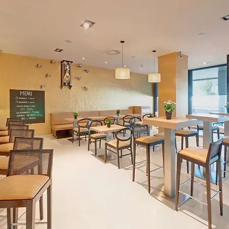 Zentral Ave فندق سرقسطة