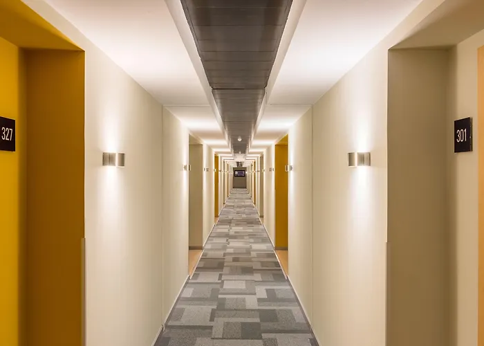 Zentral Ave サラゴサ