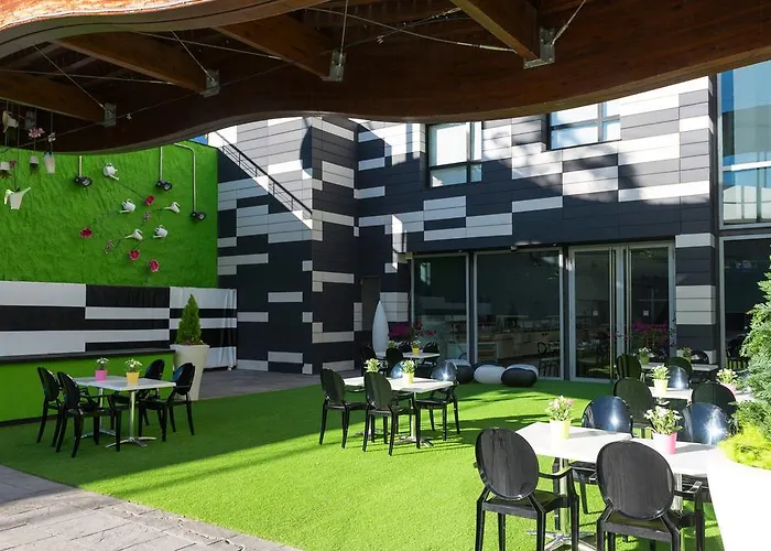 Zentral Ave מלון סרגוסה