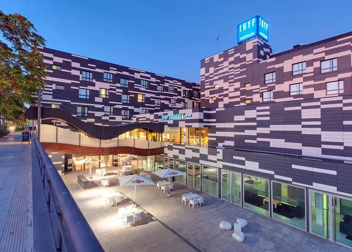 ホテル Zentral Ave 4*